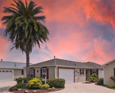 Welcome Home to this beautifully maintained Bonita model on The Links of Spruce Creek in Florida - for sale on GolfHomes.com, golf home, golf lot