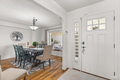 Welcome to this beautiful 3-bedroom, 2.5-bathroom home offering on Quail Ridge Golf Course in Washington - for sale on GolfHomes.com, golf home, golf lot