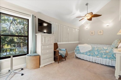 Immaculate and well maintained upper level 1 bed, 1.5 bath High on The Seabrook Island Club in South Carolina - for sale on GolfHomes.com, golf home, golf lot