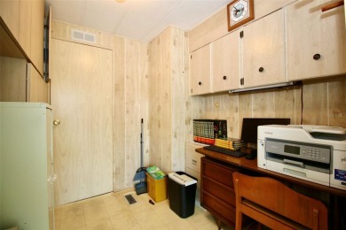 **GOLDEN GATE SPECIAL! RESIDENT OWNED COMMUNITY** BRAND NEW on Mainlands Golf Club in Florida - for sale on GolfHomes.com, golf home, golf lot