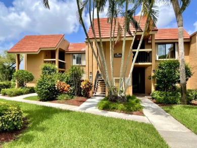 Immaculate 2BR/2BA condo in highly desirable Indian Spring on Indian Spring Golf and Country Club in Florida - for sale on GolfHomes.com, golf home, golf lot