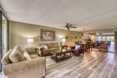 Immaculate 2BR/2BA condo in highly desirable Indian Spring on Indian Spring Golf and Country Club in Florida - for sale on GolfHomes.com, golf home, golf lot