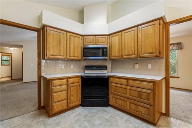 Immaculate custom built home on a quiet cul-de-sac in the Heart on Bella Vista Country Club and Golf Course in Arkansas - for sale on GolfHomes.com, golf home, golf lot