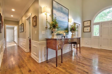 Stunning beautifully updated Estate style home on over an acre on Greenbrier Golf and Country Club in Kentucky - for sale on GolfHomes.com, golf home, golf lot