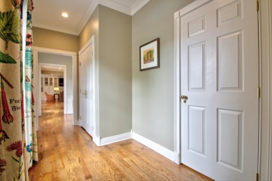 Stunning beautifully updated Estate style home on over an acre on Greenbrier Golf and Country Club in Kentucky - for sale on GolfHomes.com, golf home, golf lot