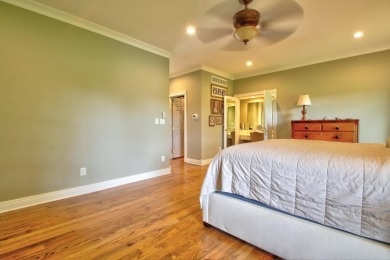 Stunning beautifully updated Estate style home on over an acre on Greenbrier Golf and Country Club in Kentucky - for sale on GolfHomes.com, golf home, golf lot