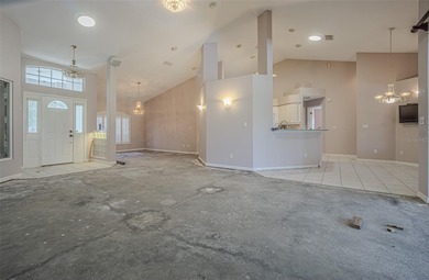 Spacious 3-bedroom, 3-bath home on nearly half an acre with on Silverado Golf and Country Club in Florida - for sale on GolfHomes.com, golf home, golf lot