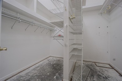 Spacious 3-bedroom, 3-bath home on nearly half an acre with on Silverado Golf and Country Club in Florida - for sale on GolfHomes.com, golf home, golf lot