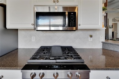 A SIZZLING NEW LISTING!!! Bring all offers, seller motivated! on Sandpiper Golf Club in Florida - for sale on GolfHomes.com, golf home, golf lot