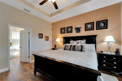 A SIZZLING NEW LISTING!!! Bring all offers, seller motivated! on Sandpiper Golf Club in Florida - for sale on GolfHomes.com, golf home, golf lot