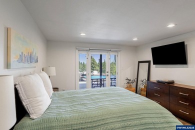 Stunning golf course  mountain views from this fully updated on Illahe Hills Country Club in Oregon - for sale on GolfHomes.com, golf home, golf lot