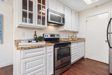 'Siena Hills' ground floor condo, completely one level and on Canyon Lakes Country Club in California - for sale on GolfHomes.com, golf home, golf lot