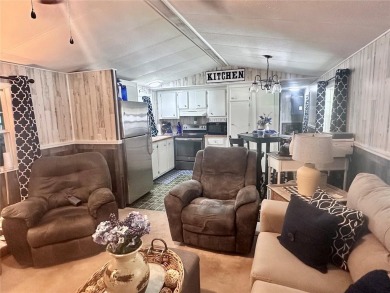 Looking for Florida retreat or a full time home ?? Now is the on The Links of Lake Bernadette in Florida - for sale on GolfHomes.com, golf home, golf lot