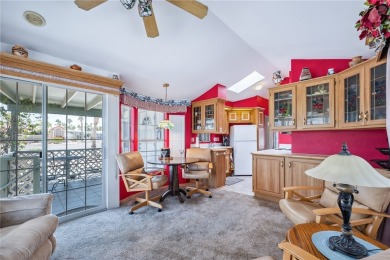 Welcome to easy living in this well-maintained home, perfectly on Riverview Golf Course in Arizona - for sale on GolfHomes.com, golf home, golf lot