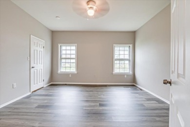 Freshly remodeled condo in a 55+ community and an 18-hole golf on Concordia Golf Club in New Jersey - for sale on GolfHomes.com, golf home, golf lot