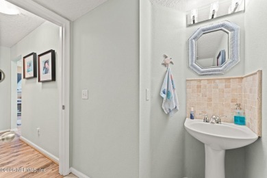 1% LENDER CREDIT OFFERED WITH APPROVED LENDER!!! Welcome to this on Golf Club At Fleming Island in Florida - for sale on GolfHomes.com, golf home, golf lot