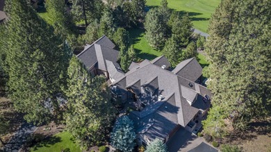 Come home for the holidays to this absolute masterpiece on Lost Tracks Golf Club in Oregon - for sale on GolfHomes.com, golf home, golf lot