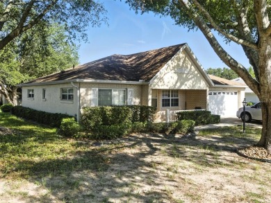 Don't miss this opportunity to own a spacious 2-bedroom on On Top of the World Golf Course in Florida - for sale on GolfHomes.com, golf home, golf lot