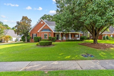 This delightful 3 bedroom/3.5 bath traditional style home is on Highland Oaks Golf Course in Alabama - for sale on GolfHomes.com, golf home, golf lot