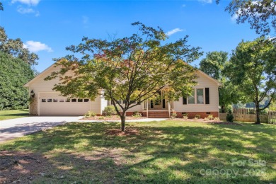 Welcome to your dream home in **Corbin Hills**, a well-loved on Corbin Hills Golf Club in North Carolina - for sale on GolfHomes.com, golf home, golf lot