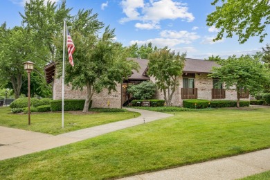 Vacation at home in this spacious and beautifully maintained 2 on Crystal Lake Country Club in Illinois - for sale on GolfHomes.com, golf home, golf lot