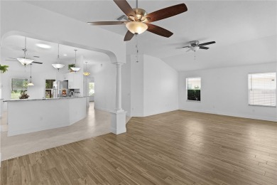 ~NO BOND~ ~2018 ROOF~ ~NO CARPET~ ~2 WALK-IN SHOWERS~ ~2016 HVAC on The Links of Spruce Creek in Florida - for sale on GolfHomes.com, golf home, golf lot