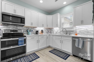 Beautiful Golf Course Ranch in Catawba Springs - 3BR/2.5BA with on Catawba Springs Golf Course At Lake Hickory  in North Carolina - for sale on GolfHomes.com, golf home, golf lot