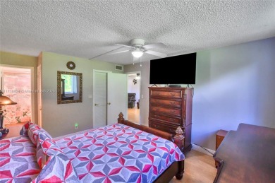 Excellent corner unit location close to the resident's entrance on Hollybrook Golf and Tennis Club  in Florida - for sale on GolfHomes.com, golf home, golf lot
