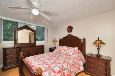 Excellent corner unit location close to the resident's entrance on Hollybrook Golf and Tennis Club  in Florida - for sale on GolfHomes.com, golf home, golf lot