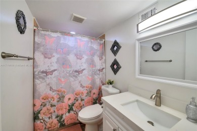 Excellent corner unit location close to the resident's entrance on Hollybrook Golf and Tennis Club  in Florida - for sale on GolfHomes.com, golf home, golf lot