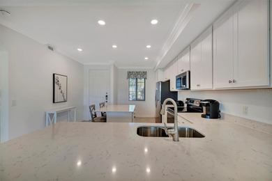 Welcome to effortless Florida living in this beautifully on Lakewood National Golf Club in Florida - for sale on GolfHomes.com, golf home, golf lot