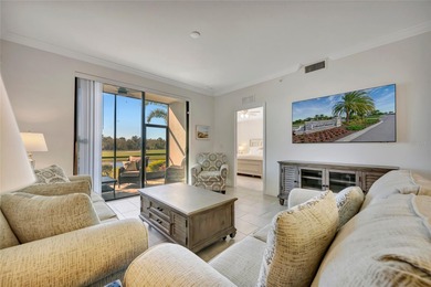 Welcome to effortless Florida living in this beautifully on Lakewood National Golf Club in Florida - for sale on GolfHomes.com, golf home, golf lot