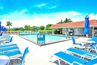 Excellent corner unit location close to the resident's entrance on Hollybrook Golf and Tennis Club  in Florida - for sale on GolfHomes.com, golf home, golf lot