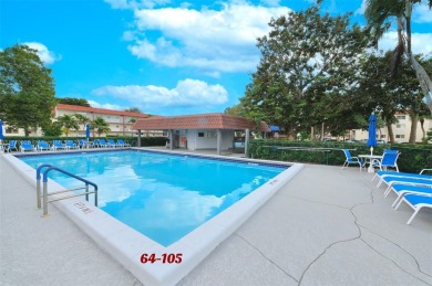 Excellent corner unit location close to the resident's entrance on Hollybrook Golf and Tennis Club  in Florida - for sale on GolfHomes.com, golf home, golf lot