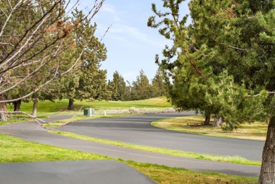 Welcome to your own furnished rustic retreat in the heart of on Eagle Crest Golf Resort - Resort Course in Oregon - for sale on GolfHomes.com, golf home, golf lot