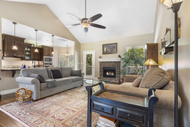 You will enjoy 1401 Stoneycreek Circle at the Easy Life in on Ledgestone Country Club and Golf Course in Missouri - for sale on GolfHomes.com, golf home, golf lot