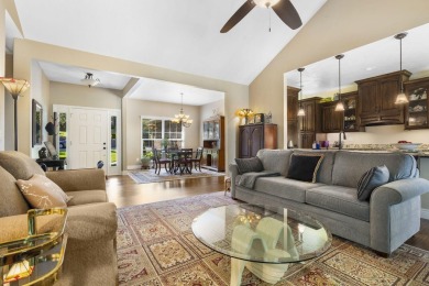 You will enjoy 1401 Stoneycreek Circle at the Easy Life in on Ledgestone Country Club and Golf Course in Missouri - for sale on GolfHomes.com, golf home, golf lot