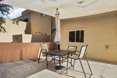 Discover a stylish and inviting 2-bed, 2.5-bath Riverhill on Riverhill Country Club in Texas - for sale on GolfHomes.com, golf home, golf lot