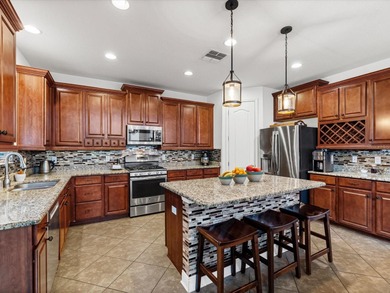 Welcome to this spacious 5 bedroom 4 bath home that sits on a on Diamond Hill Golf and Country Club in Florida - for sale on GolfHomes.com, golf home, golf lot