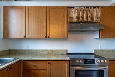 This spacious ocean end unit offers direct ocean views from its on Jupiter Dunes Golf Course in Florida - for sale on GolfHomes.com, golf home, golf lot