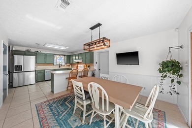 Centrally located brick home with Scenic Golf Course Views! on Scott Schriener Municipal Golf Course in Texas - for sale on GolfHomes.com, golf home, golf lot