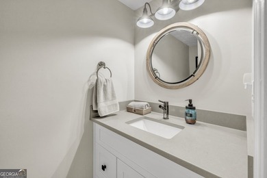 Great price on this 4 bedroom/2.5 home located in Peachtree on Braelinn Golf Club in Georgia - for sale on GolfHomes.com, golf home, golf lot