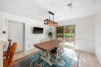 Centrally located brick home with Scenic Golf Course Views! on Scott Schriener Municipal Golf Course in Texas - for sale on GolfHomes.com, golf home, golf lot