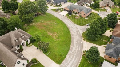 Rare opportunity in sought-after Fremont Hills Golf Course on Fremont Hills Country Club in Missouri - for sale on GolfHomes.com, golf home, golf lot