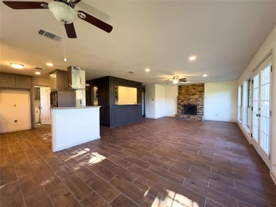 Check out this newly remodeled 3 bedroom, 2.5 bath home on the on Waxahachie Country Club in Texas - for sale on GolfHomes.com, golf home, golf lot