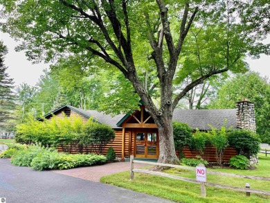 Large, level, lightly wooded lot in a subdivision of nice homes on Shanty Creek Golf Course in Michigan - for sale on GolfHomes.com, golf home, golf lot