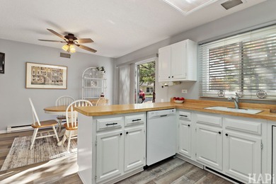 COME SEE THIS 2 BEDROOMS, 2 BATHS RANCH IN A 55+ ADULT COMMUNITY on Leisure Village Golf Course in Illinois - for sale on GolfHomes.com, golf home, golf lot
