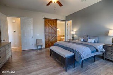 Located just off the 4th green of the Snowflake golf course on Snowflake Municipal Golf Course in Arizona - for sale on GolfHomes.com, golf home, golf lot