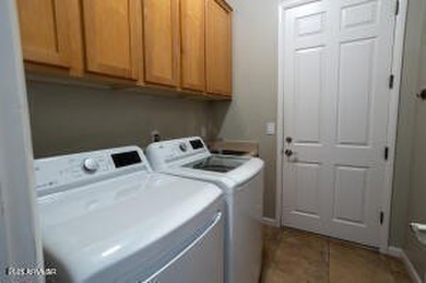 Located just off the 4th green of the Snowflake golf course on Snowflake Municipal Golf Course in Arizona - for sale on GolfHomes.com, golf home, golf lot