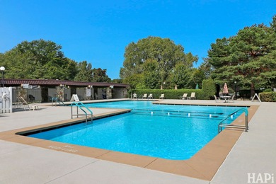 COME SEE THIS 2 BEDROOMS, 2 BATHS RANCH IN A 55+ ADULT COMMUNITY on Leisure Village Golf Course in Illinois - for sale on GolfHomes.com, golf home, golf lot